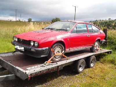 Alfa_GTV6_on_trailer[1].jpg