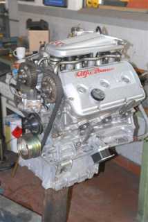 V 6 Motor.jpg